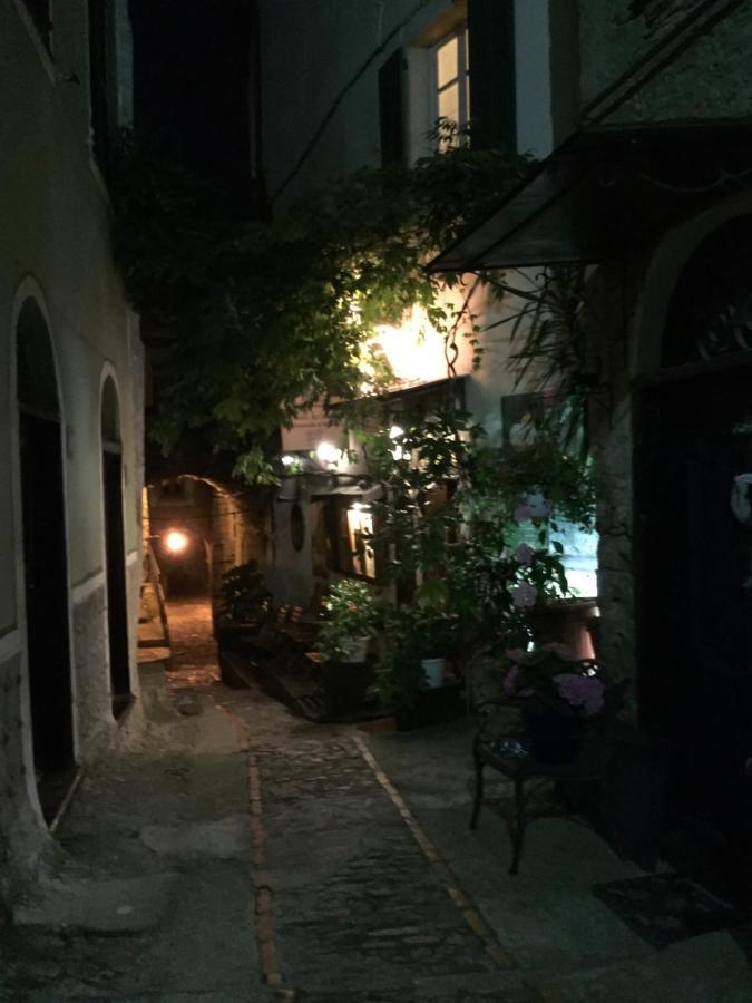 La Finestrella Di Montalto Locanda Badalucco Exterior photo