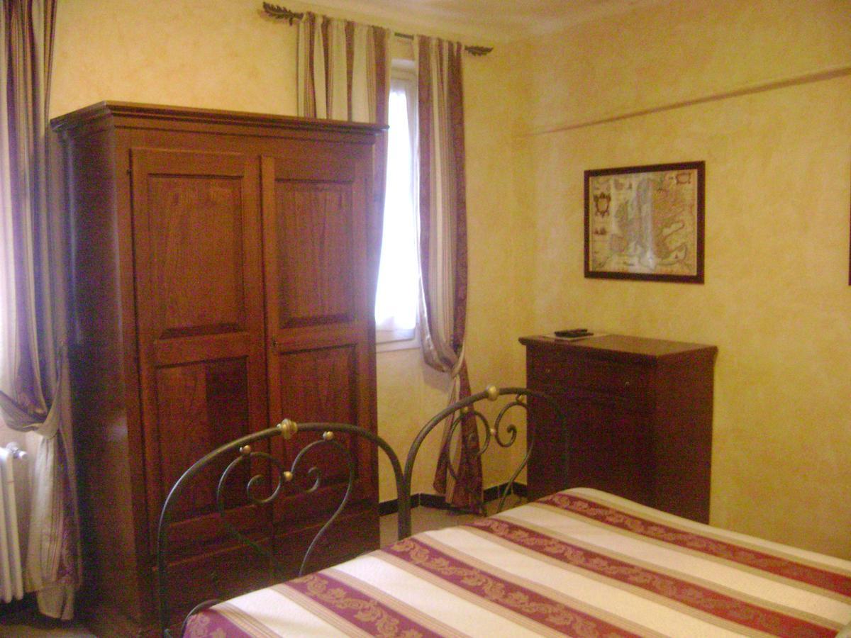La Finestrella Di Montalto Locanda Badalucco Exterior photo